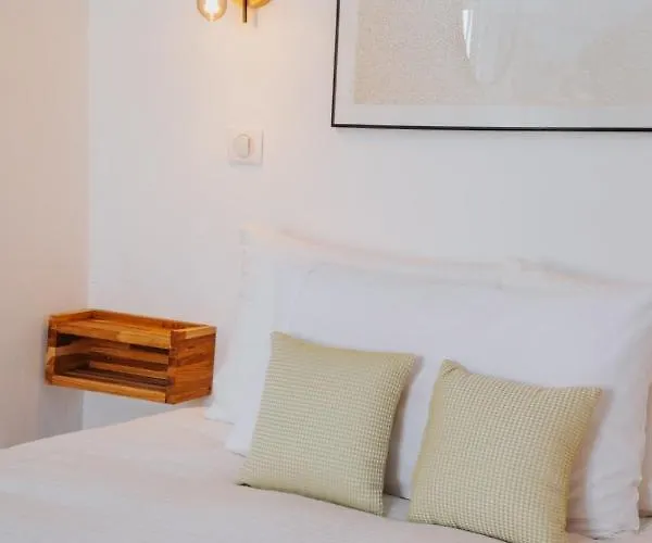 Perfect Family-oriented And Recently Renovated Townhouse In The Old 公寓 昂蒂布