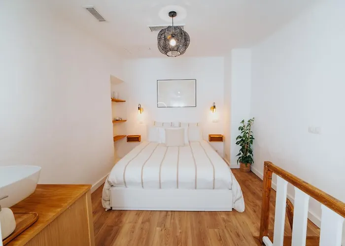 Lejlighed Perfect Family-oriented And Recently Renovated Townhouse In The Old